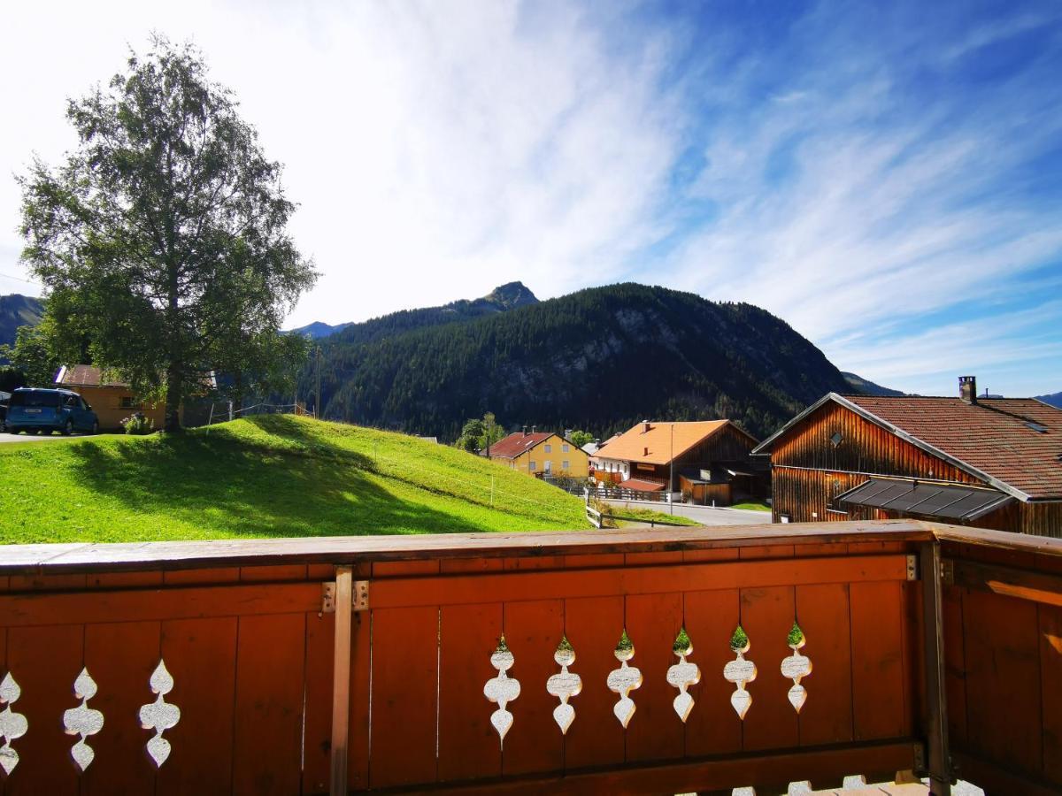 Haus Steinkarblick Und Berghaeusl Hotel Berwang Buitenkant foto